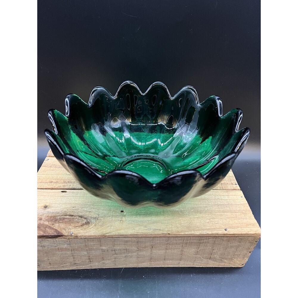 Vintage 1960's Emerald Green Blenko Large 10.5" Petal Bowl Art Glass